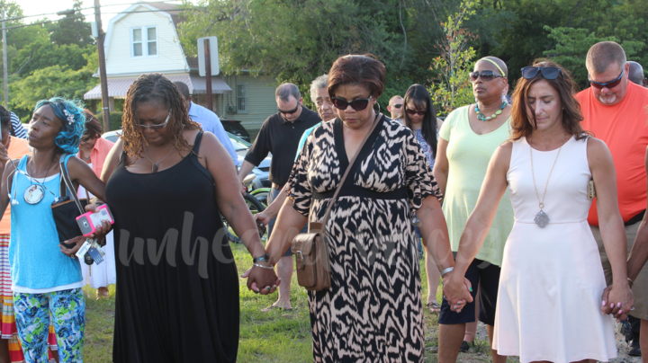 Community prayer unites Asbury Park and Neptune residents and police