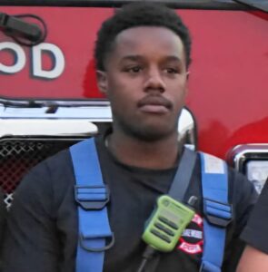 Lakewood firefighter Qua’Dry Lyons passes away